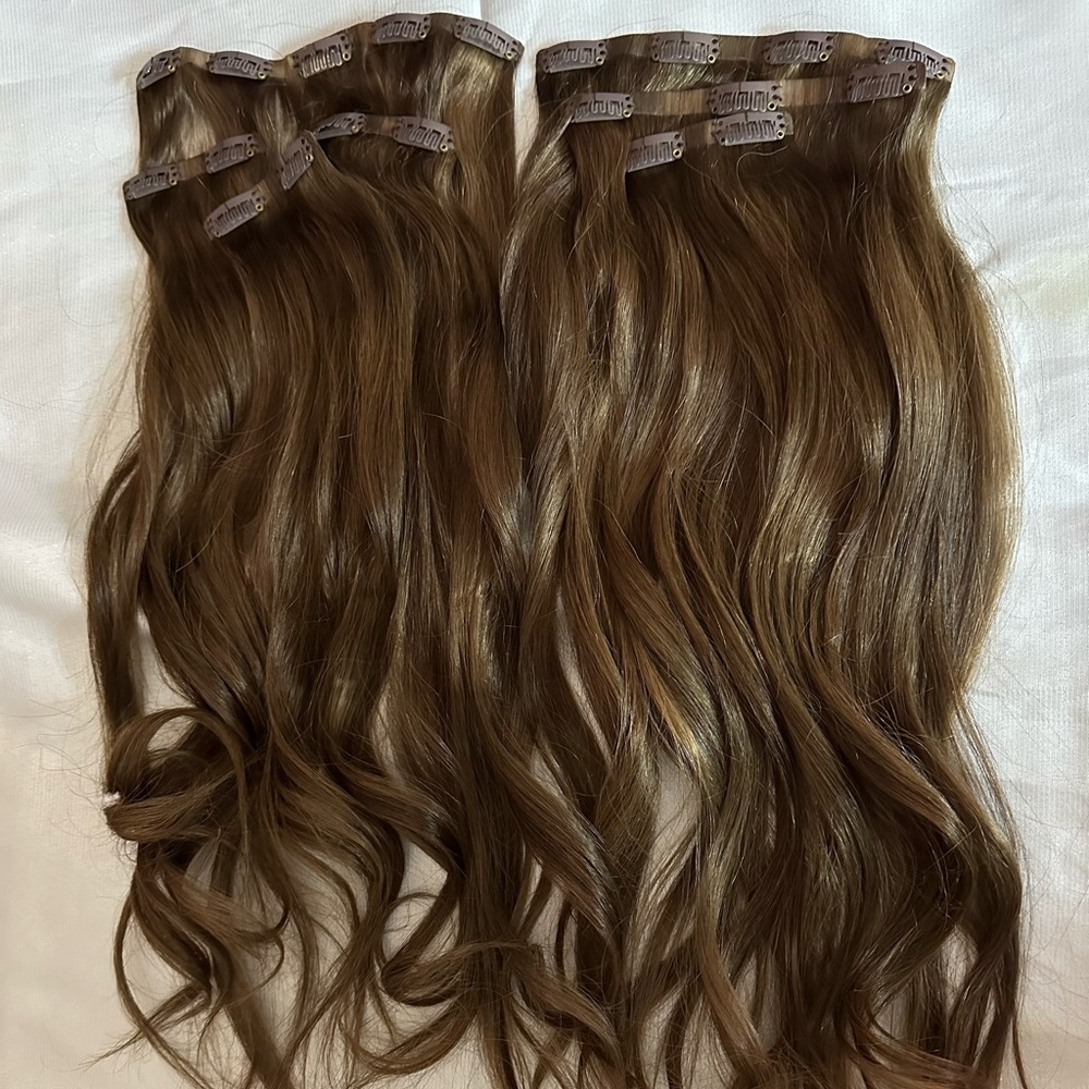 Glam Seamless Clip In Hair Extensions